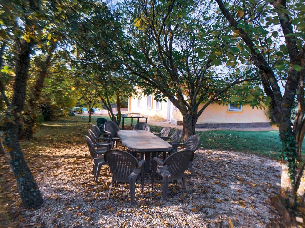 Villas De La Ferme Du Gros Noyer Malaucène Exterior foto